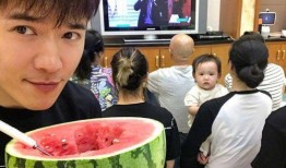 娱乐圈吃瓜群众图片,揭秘明星幕后生活瞬间